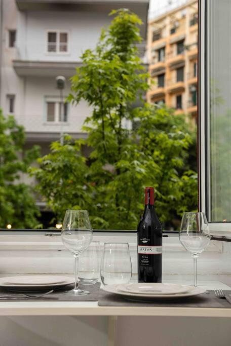 Apartment In The Heart Of The City Tesalonika Bagian luar foto