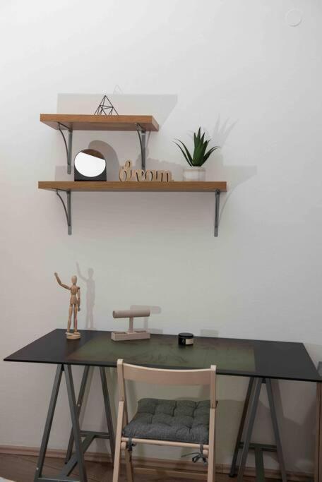 Apartment In The Heart Of The City Tesalonika Bagian luar foto