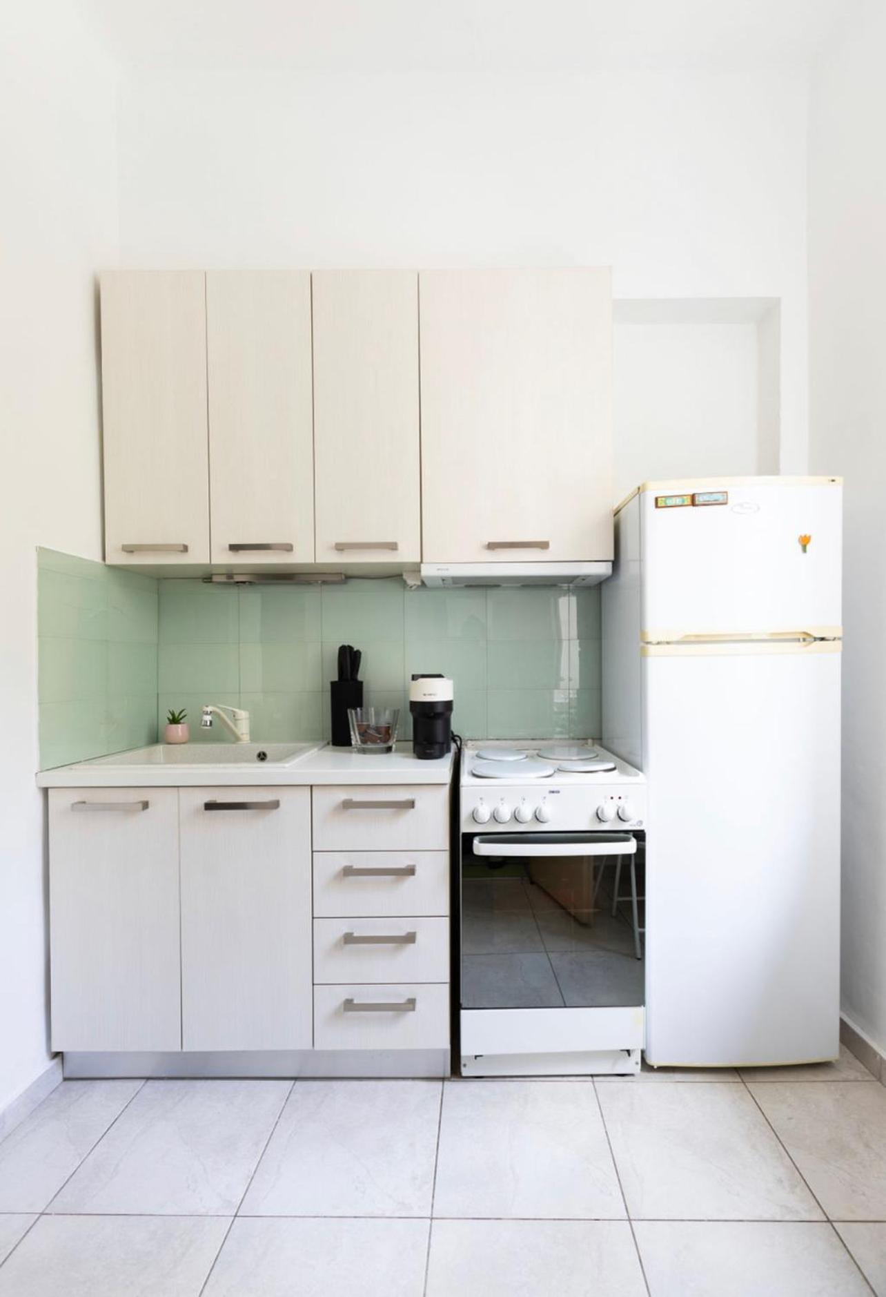 Apartment In The Heart Of The City Tesalonika Bagian luar foto